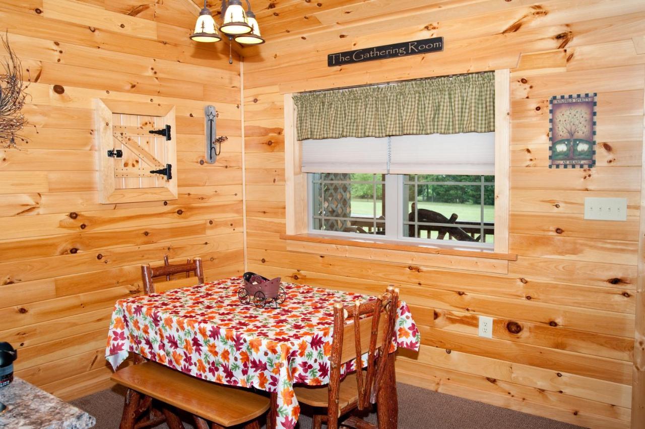Flintstone 7Cs Lodging מראה חיצוני תמונה